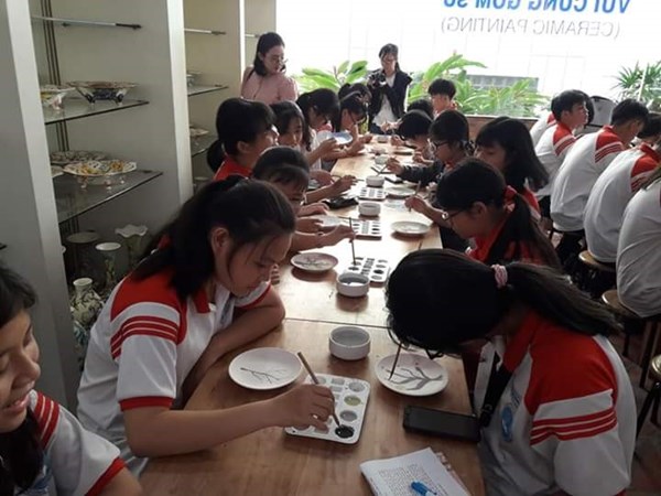 THAM QUAN TRẢI NGHIỆM NGOÀI NHÀ TRƯỜNG NH 2018/2019